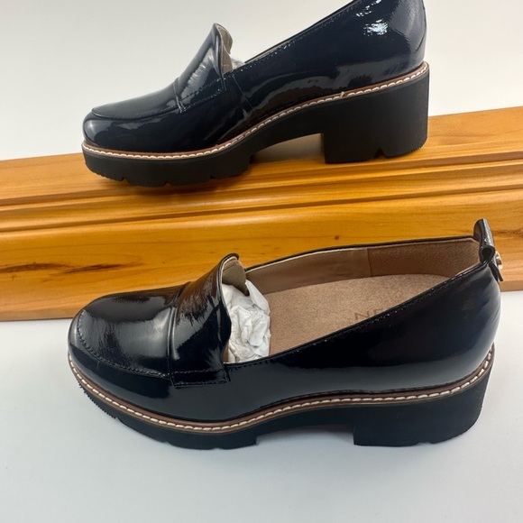 Naturalizar Sleek Black Loafers with Chunky Platform Sole - Picture 2 of 13